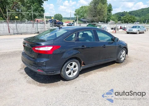 2013 Ford Focus Se z USA, uszkodzony, nr VIN 1FADP3F24DL261374